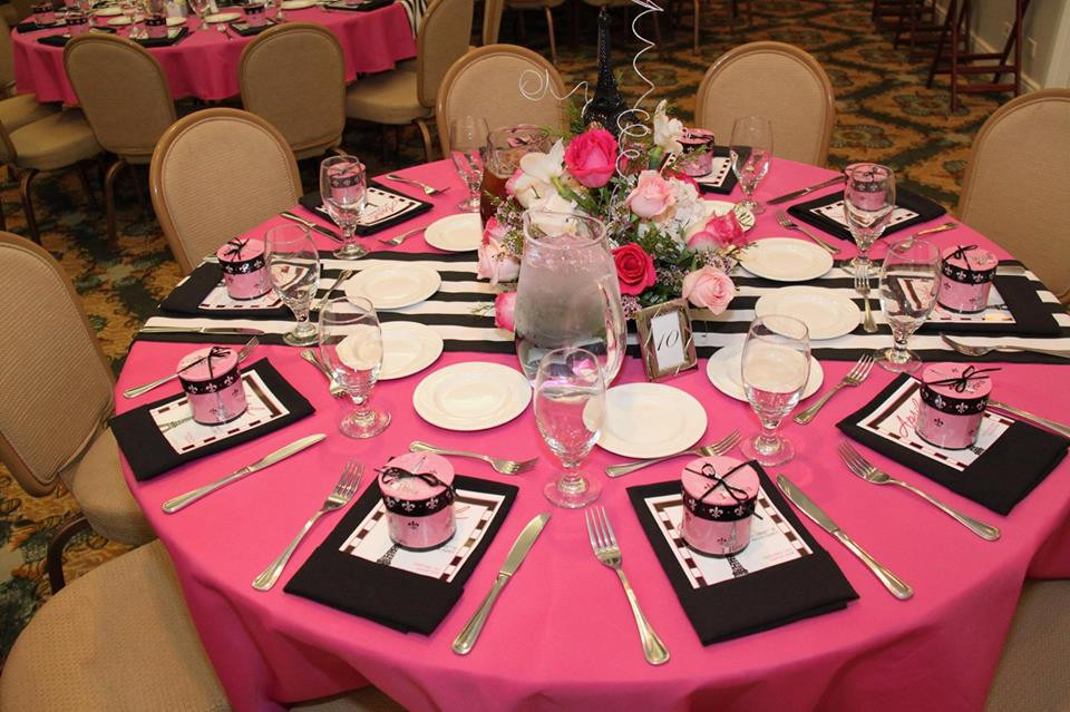 96 Round Premier Tablecloth