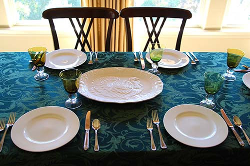 60 x 120 Rectangle Melrose Table Cloth