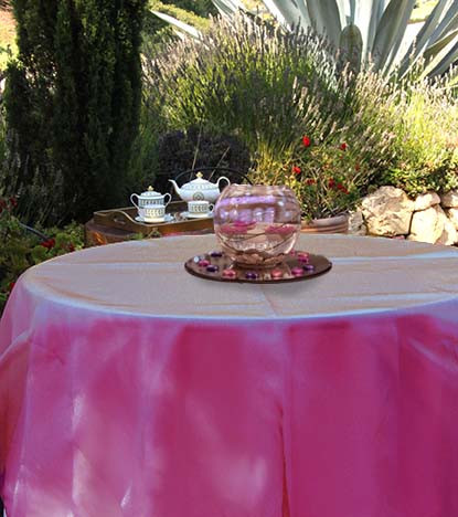 Radiance Tablecloth 120 Round- display