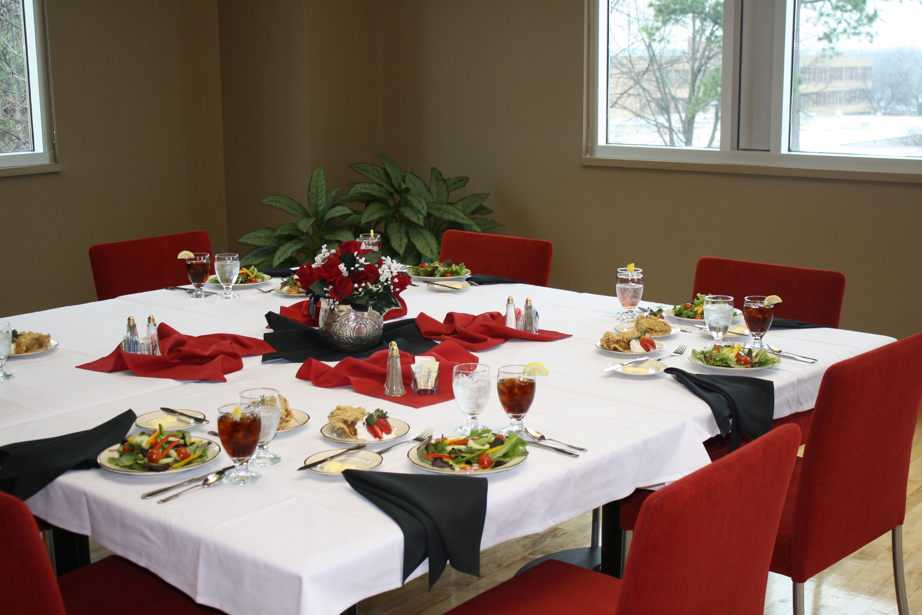 Premier Tablecloth